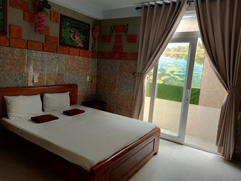 Terra Cotta Homestay And Hostel 10/36