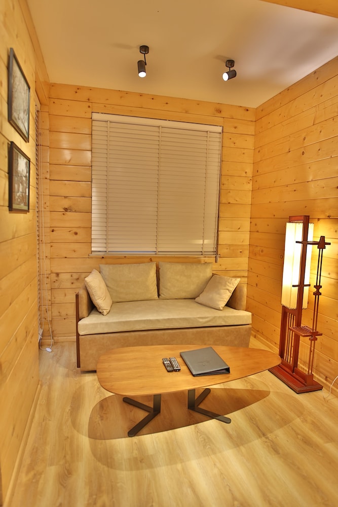 UNA Comfort Kasauli Hills Resorts 24/50