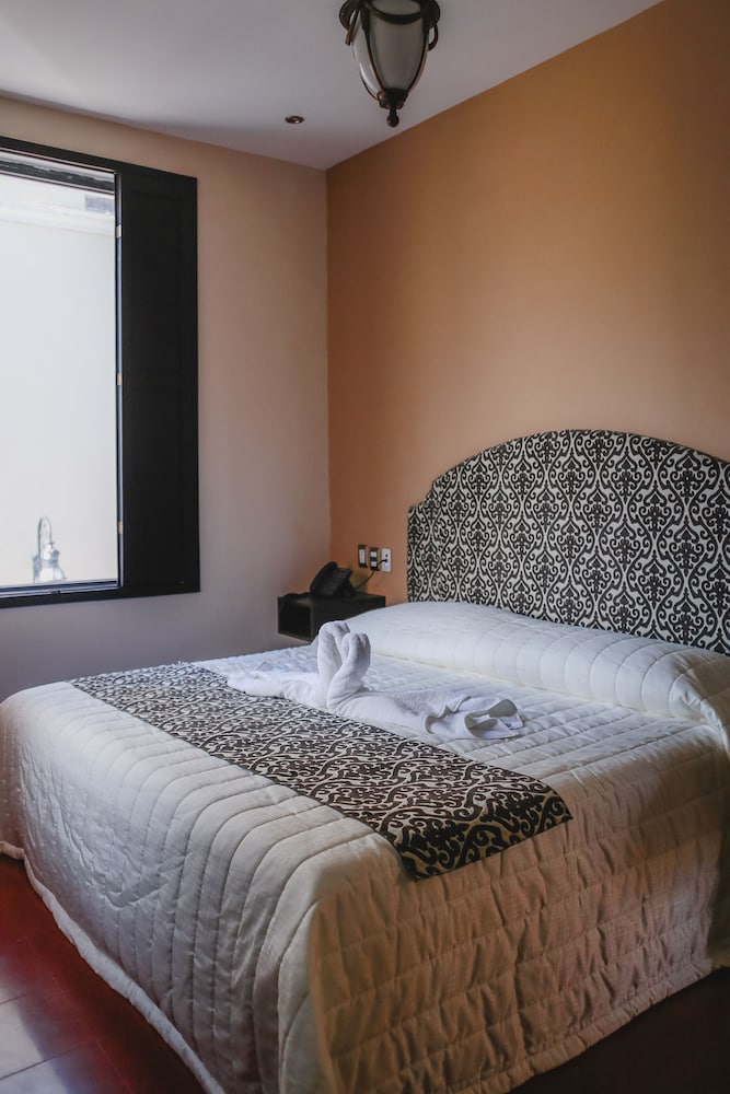 Hotel Merida 23/70