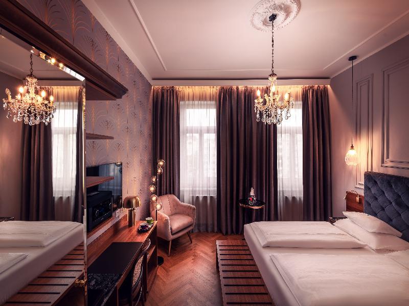 King Bed