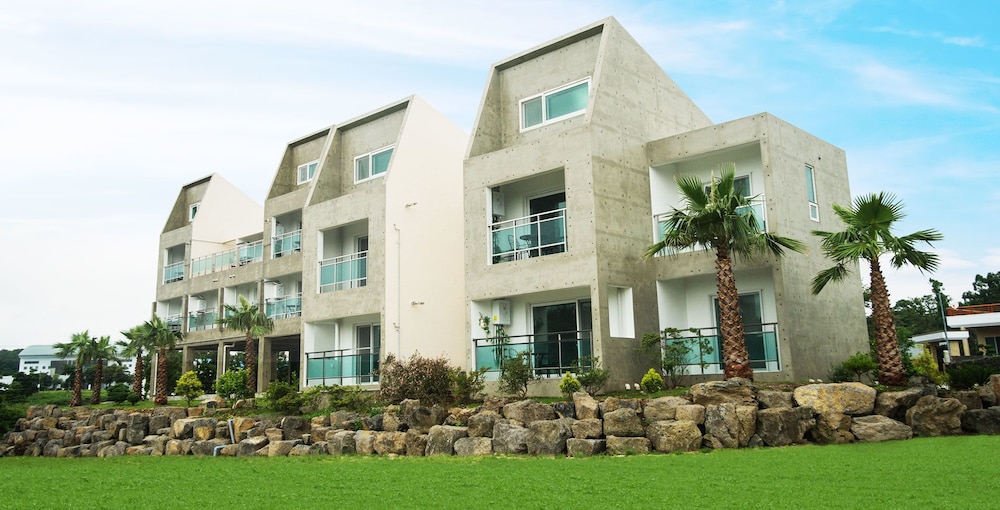 Jeju J Pension 5/37
