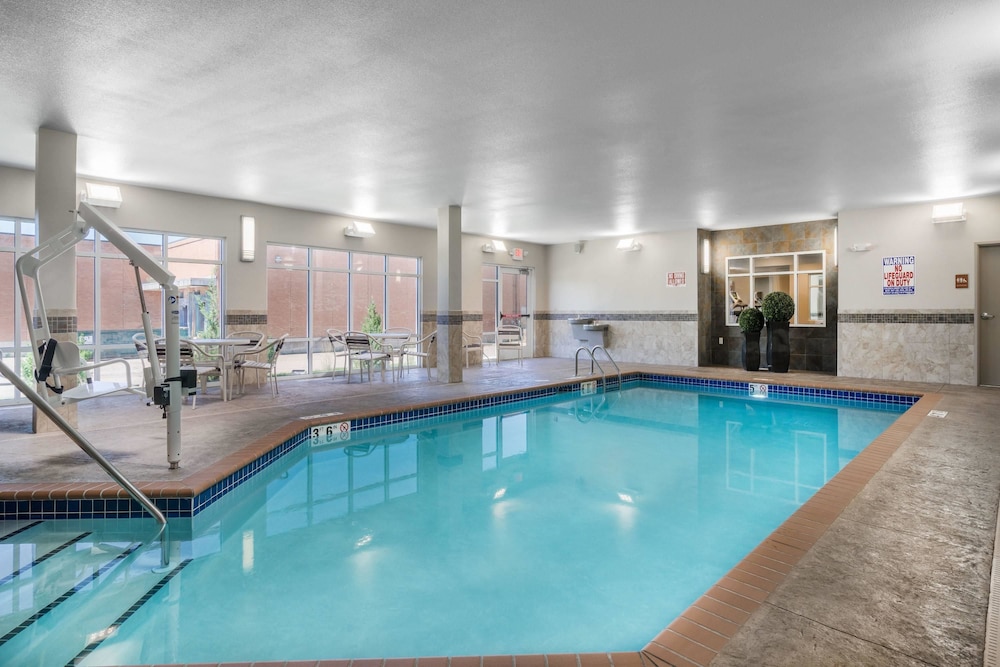 Americinn By Wyndham Winona 3/40