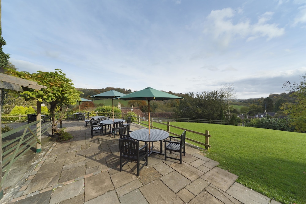 Best Western Limpley Stoke Hotel 43/48