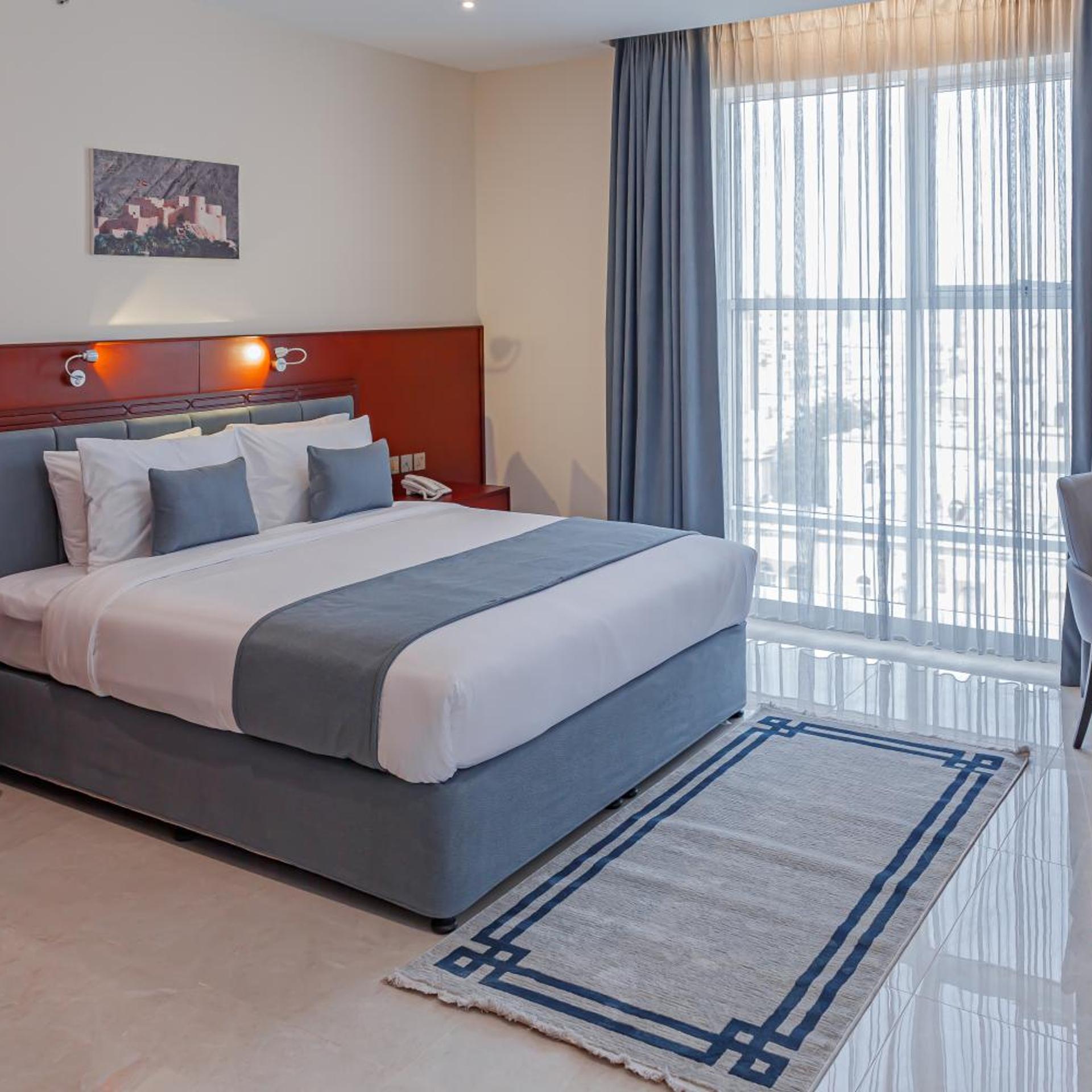 PRESIDENTIAL SUITE