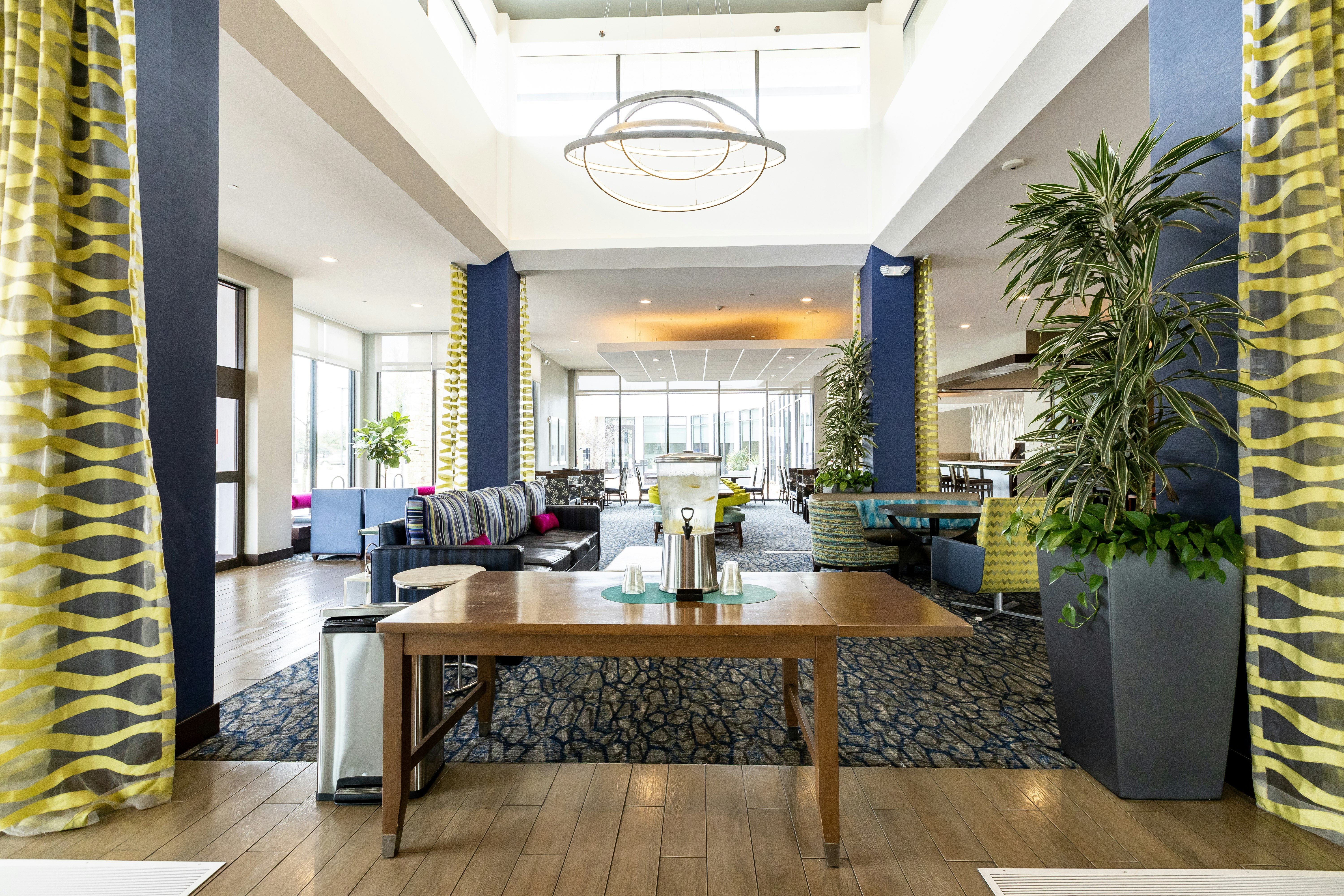 HILTON GARDEN INN AUSTIN AIRPORT 4/27