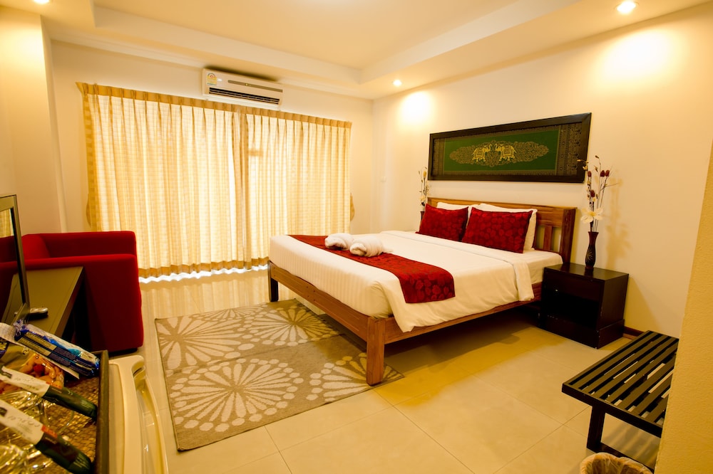 Sinsuvarn Airport Suite 25/67