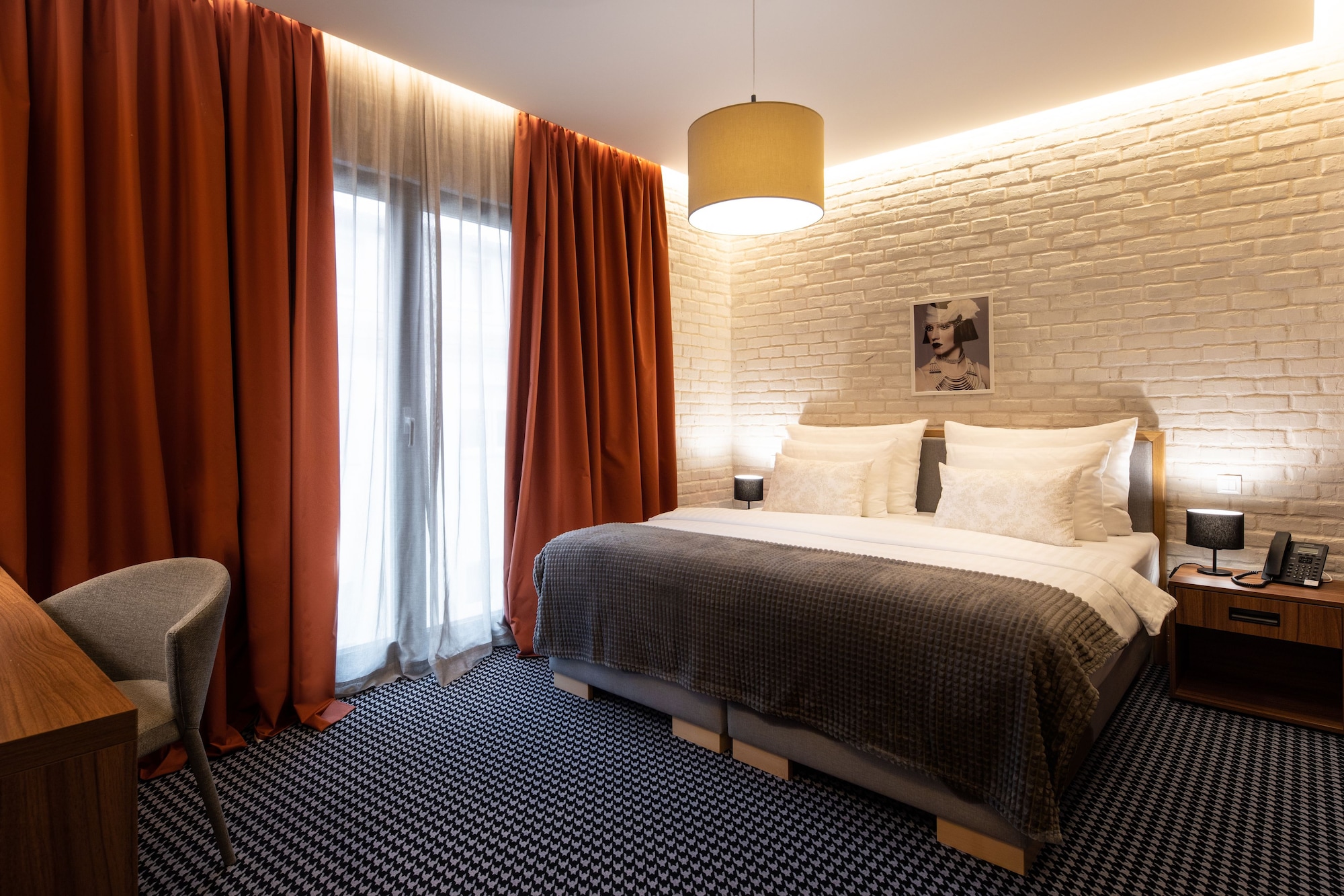 Standard, King Bed, No Elevator, Annex