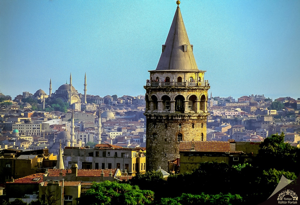 Kaftan Hotel 5/75