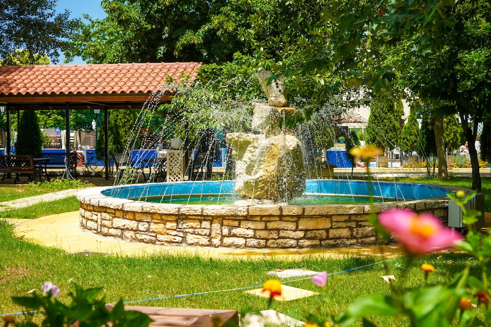 Krikonis Hotel Ioannina 43/50