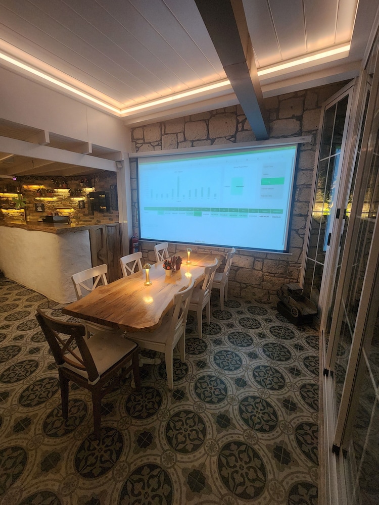 Tarcin Alacati Otel - Adults Only 41/48