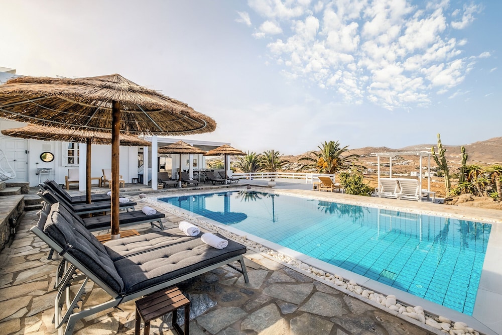 Manu Mykonos Luxury Villa 32/46