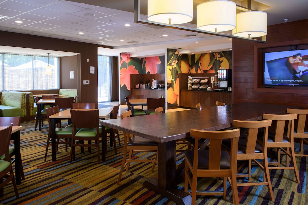Fairfield Inn And Suites By Marriott Richmond Ashland 36/50