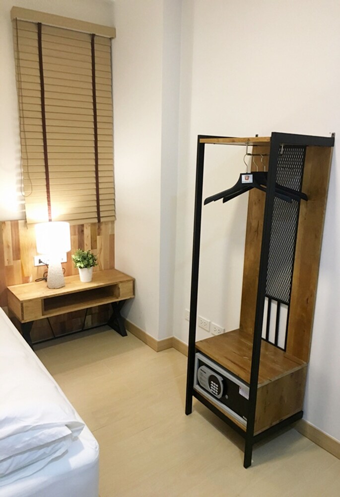 Bangkok Saran Poshtel 13/64