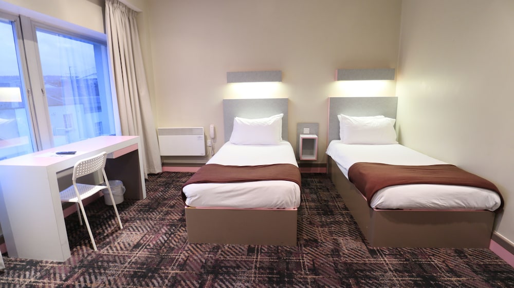 Citrus Hotel Cheltenham By Compass Hospitality 38/79