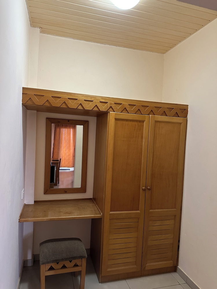 Elmina Bay Resort 5/50