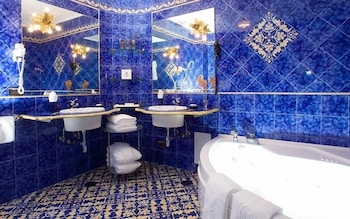 Casa Morgano Hotel 11/23