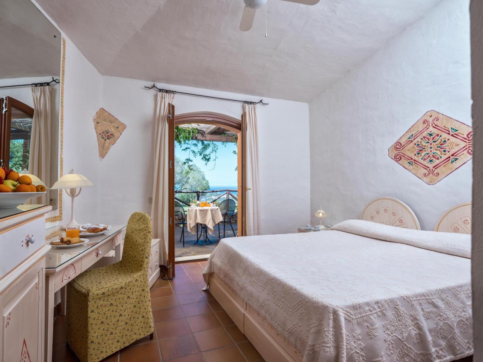 Room at Myo Hotel Rocce Sarde, OLBIA