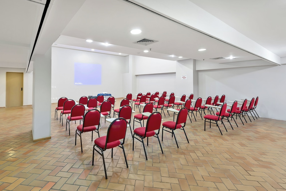 Blue Tree Garden Bauru (ex Quality Suites Garden) 54/59