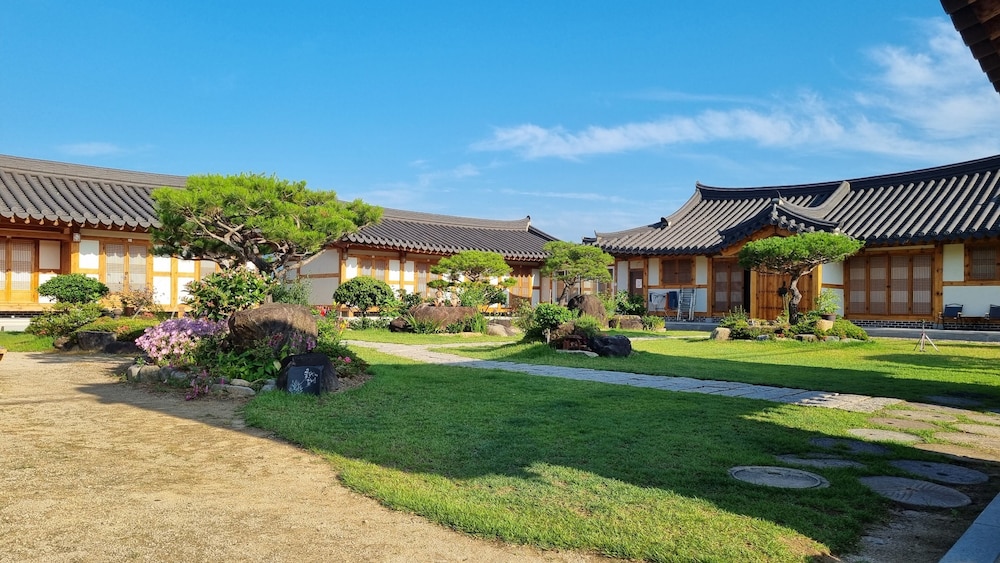 Hanok1st 39/48