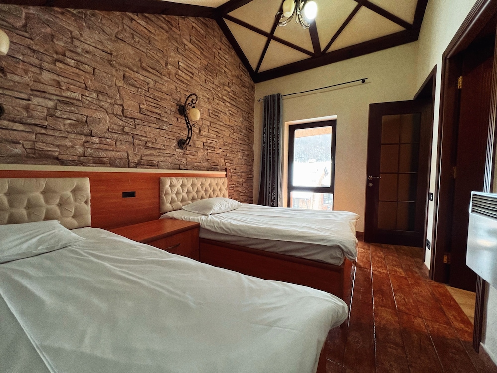 Teghenis Holiday Home 18/57
