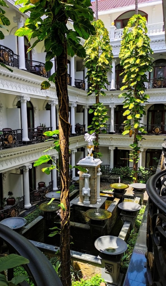The Grand Palace Hotel Malang 53/58