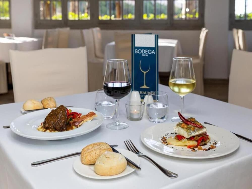 Alhaurin Golf Hotel 40/50