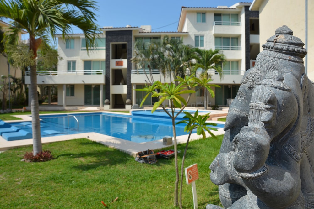 Zenharmony Suites Puerto Vallarta 13/19