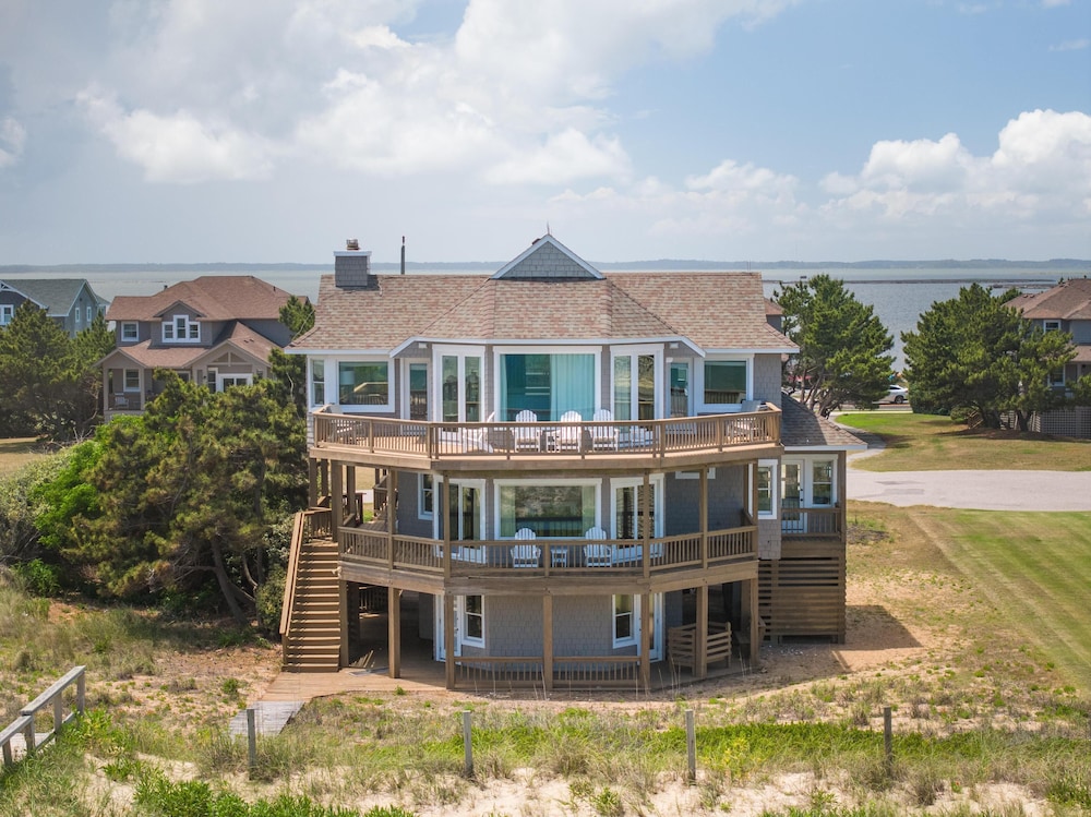 Sanderling Resort 3/72