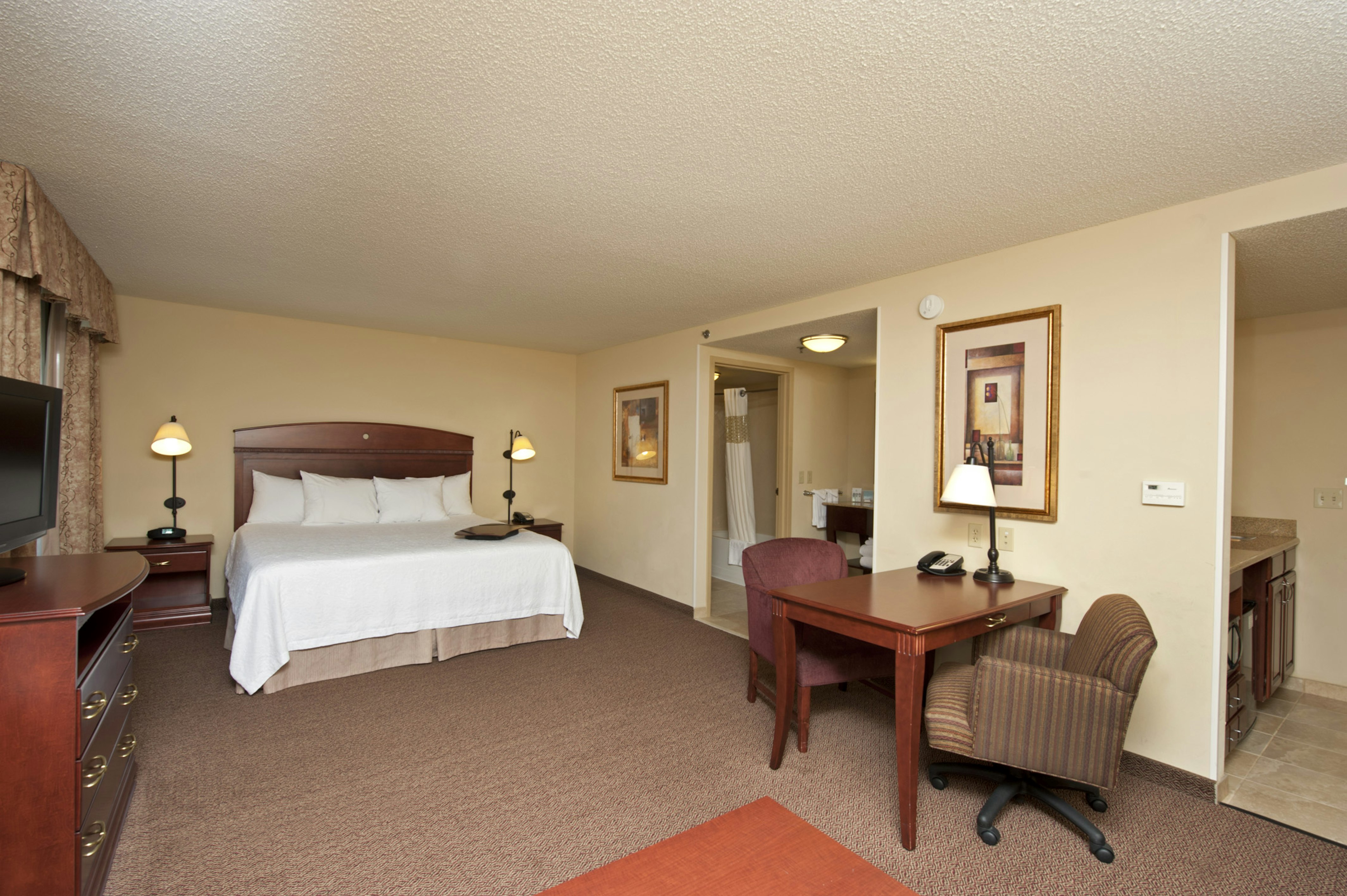 Hampton Inn Suites Bloomington Normal 14/48