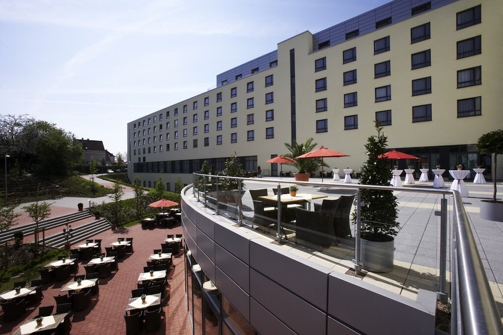Hotel Esperanto 6/69