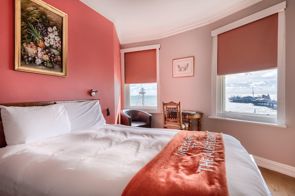Amsterdam Hotel 13/70