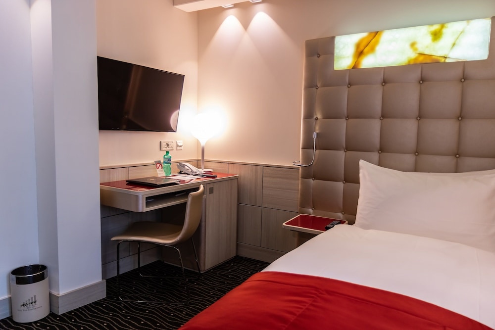 HOTEL ST GOTTHARD 27/84