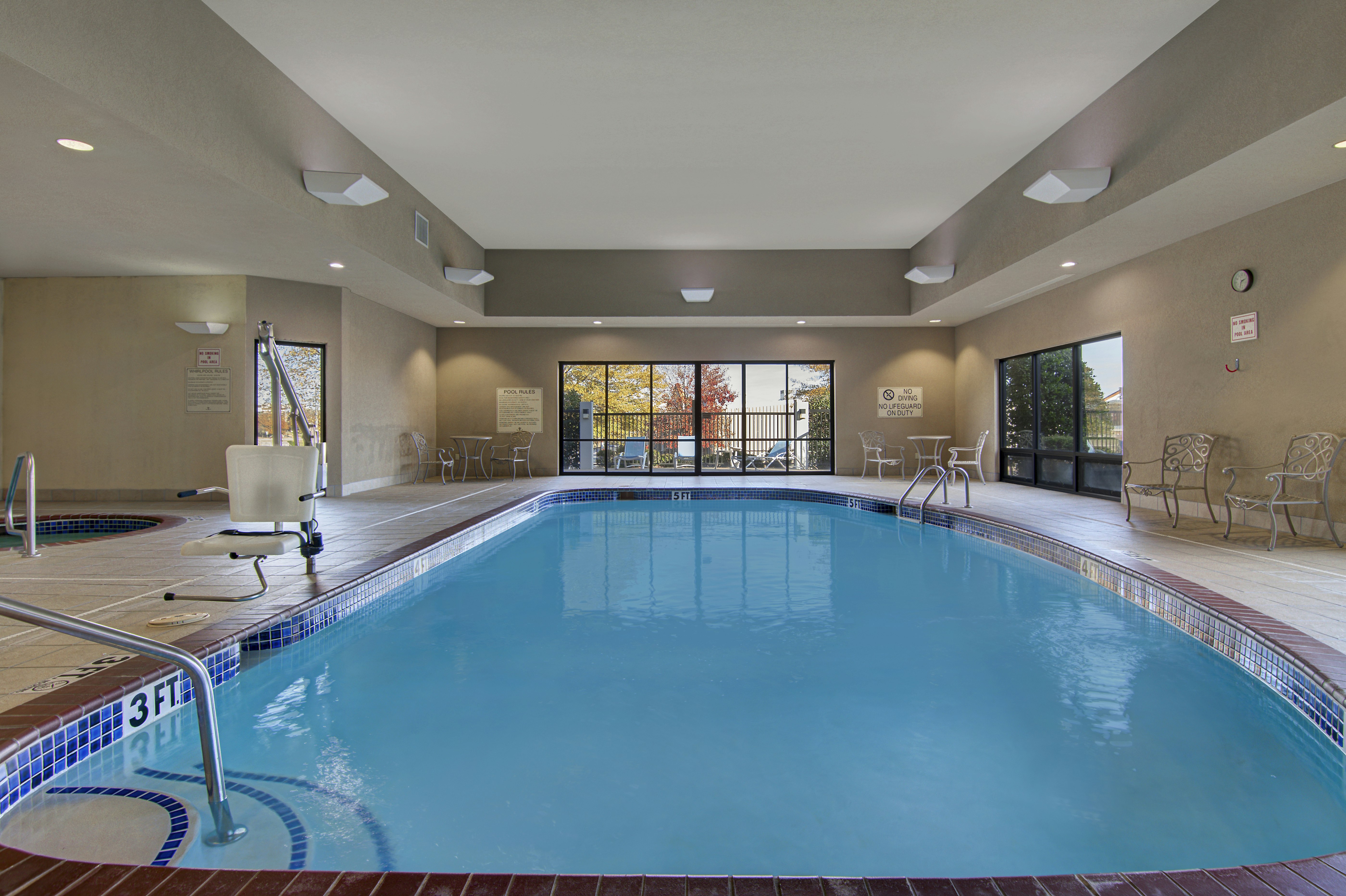 Hampton Inn Fayetteville 42/73