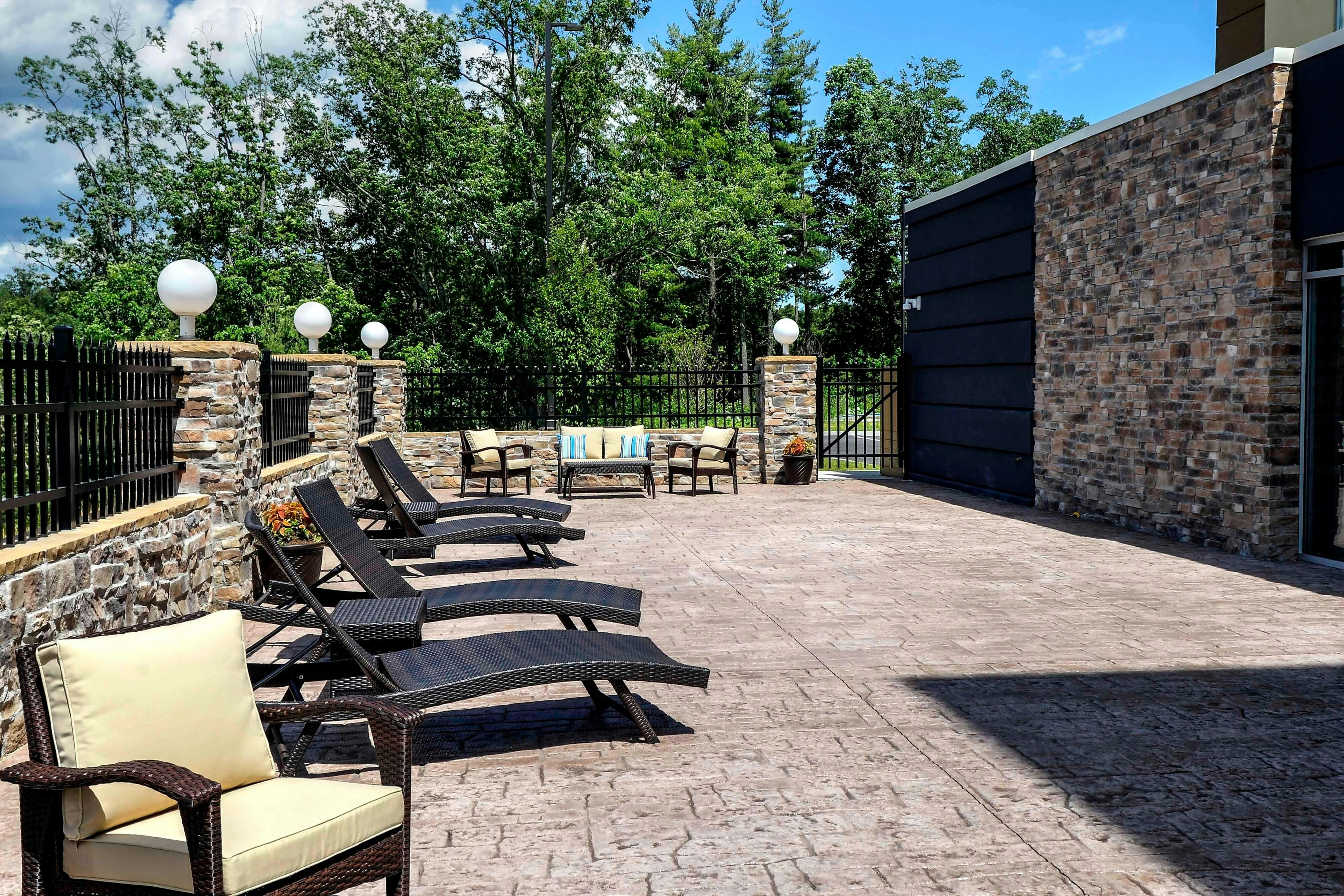 Fairfield Inn Suites By Marriott Princeton 46/46