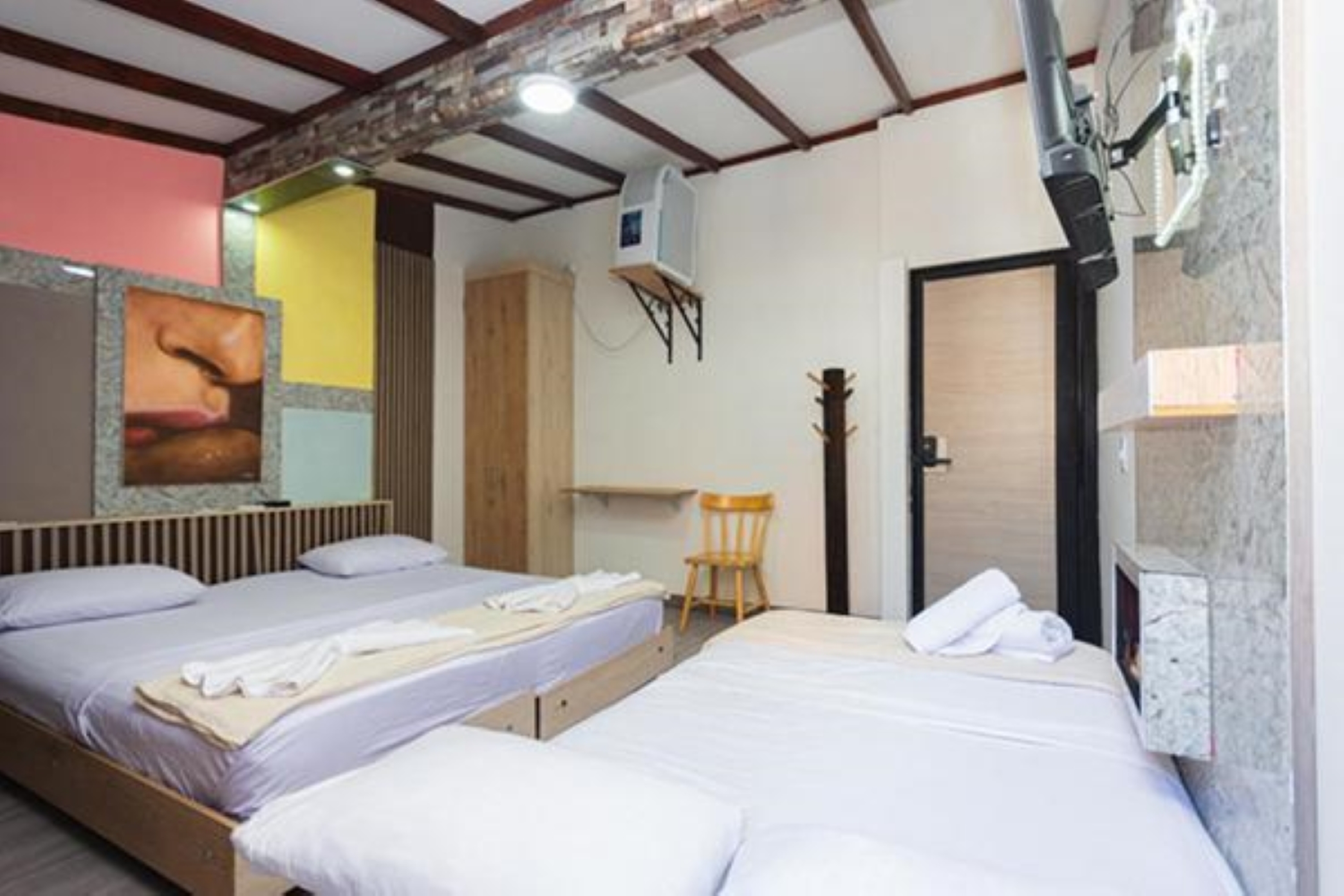 غرفة ديلوكس رباعية، Hotel Lares 70 4/7