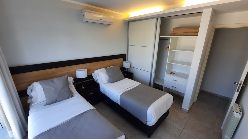 Amerian Carlos Paz Apart And Suites 16/53