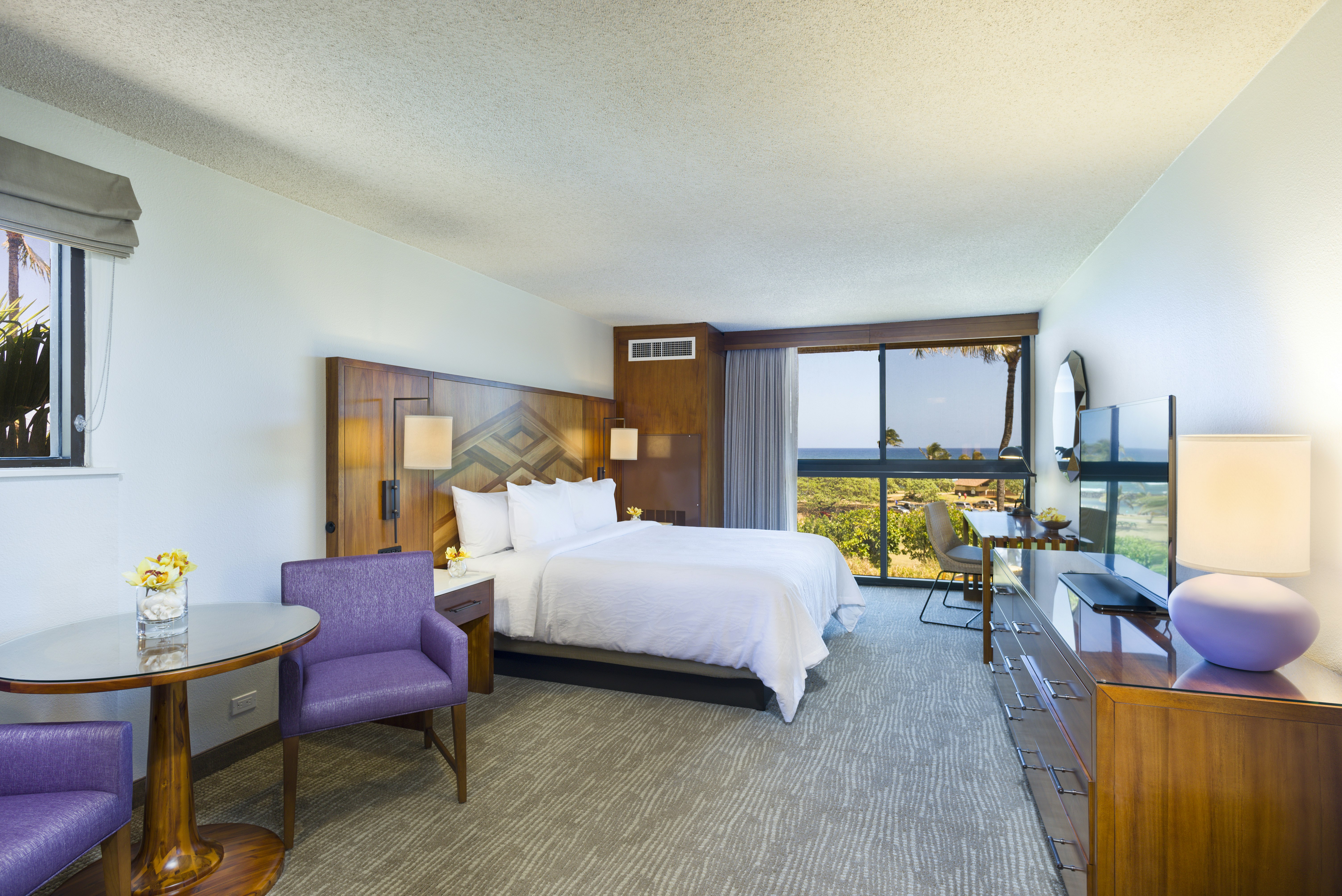 JUNIOR SUITE, KING BED, OCEAN VIEW