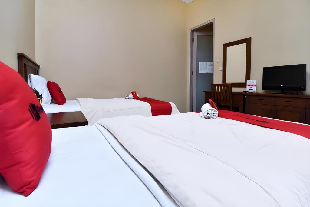 Reddoorz Near Pantai Sanur Bali 20/44