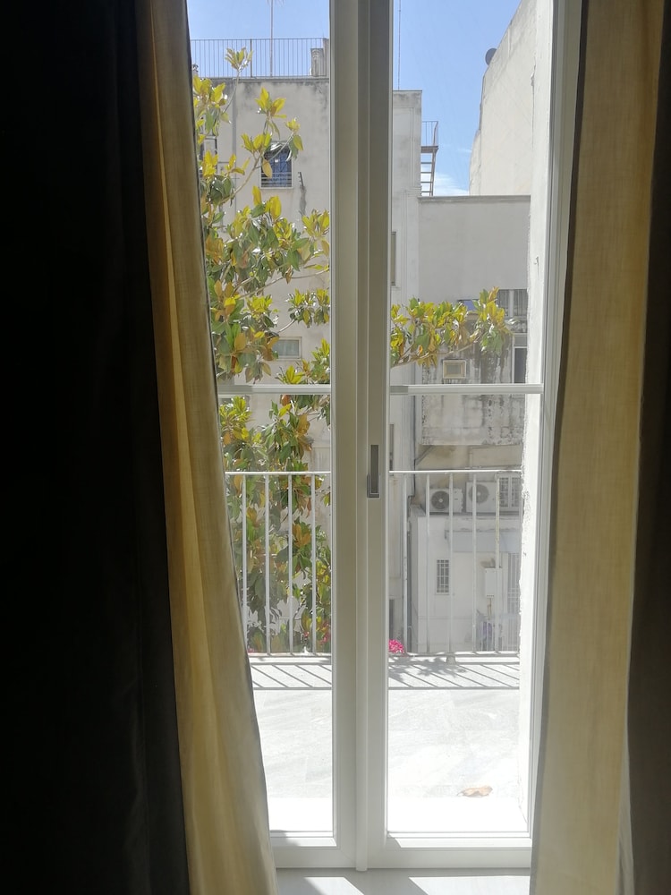 Gatto Bianco House 44/50