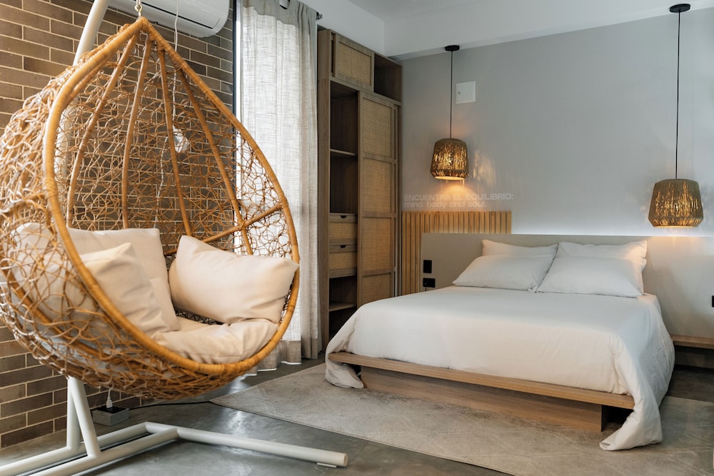 Design, Studio, Suite, Queen Bed, Kitchenette