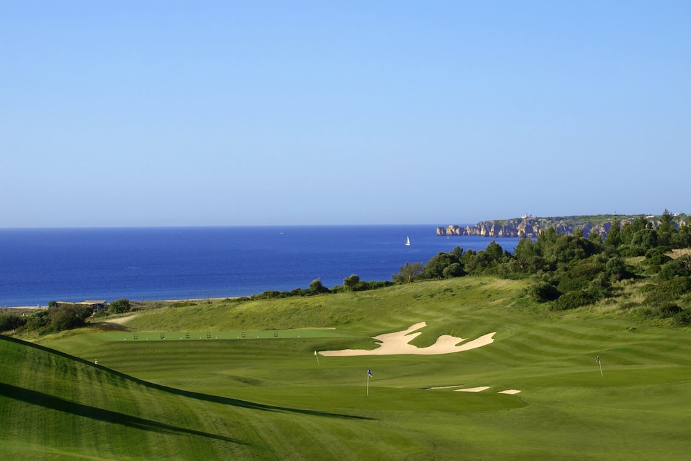 Palmares Signature Apartments 48/56