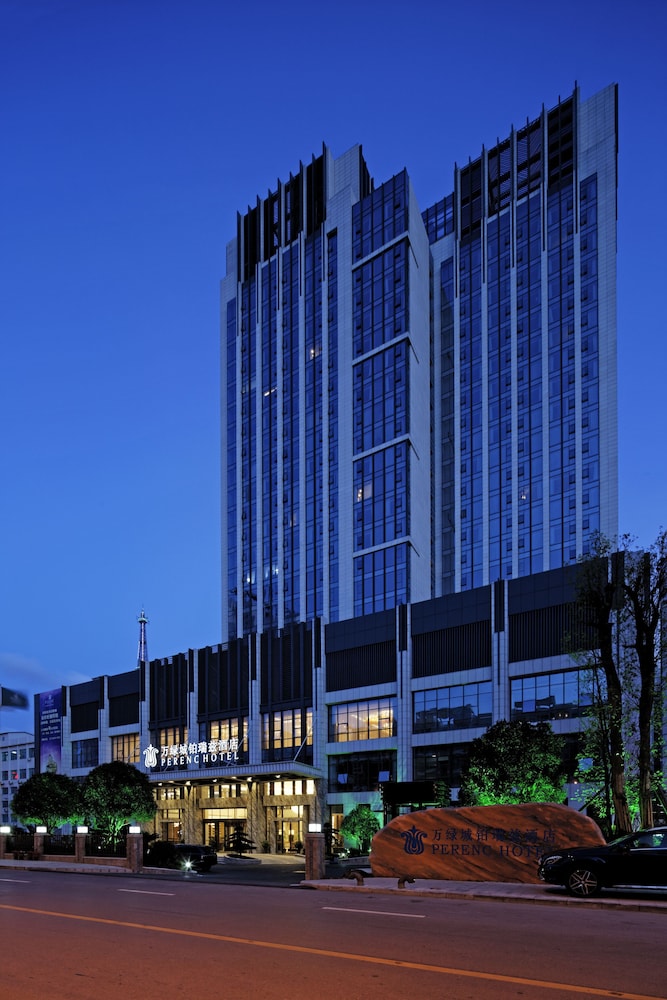 Perenc Hotel 5/50
