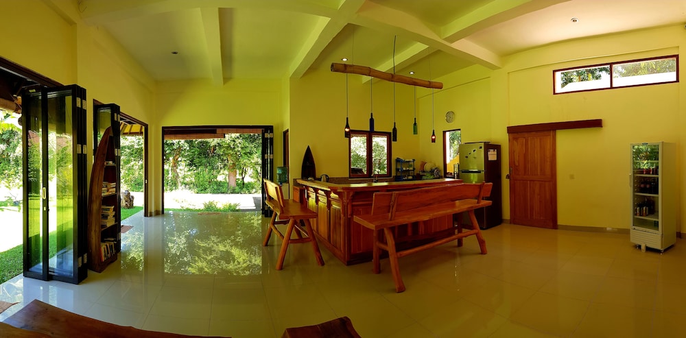 Mango Tree Inn 5/47