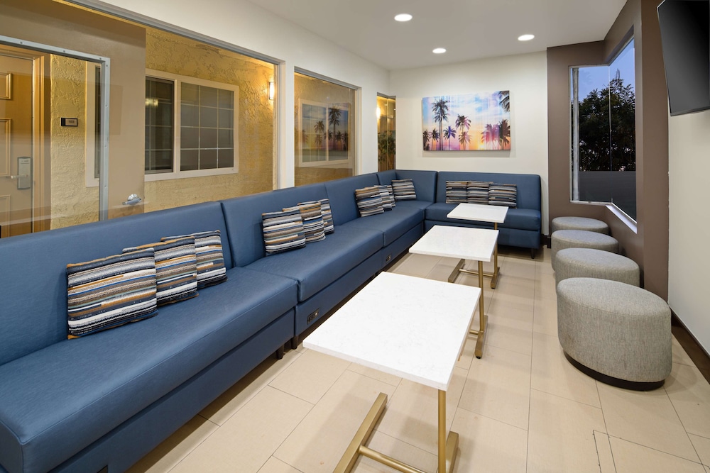 Best Western San Diego/Miramar Hotel 26/41