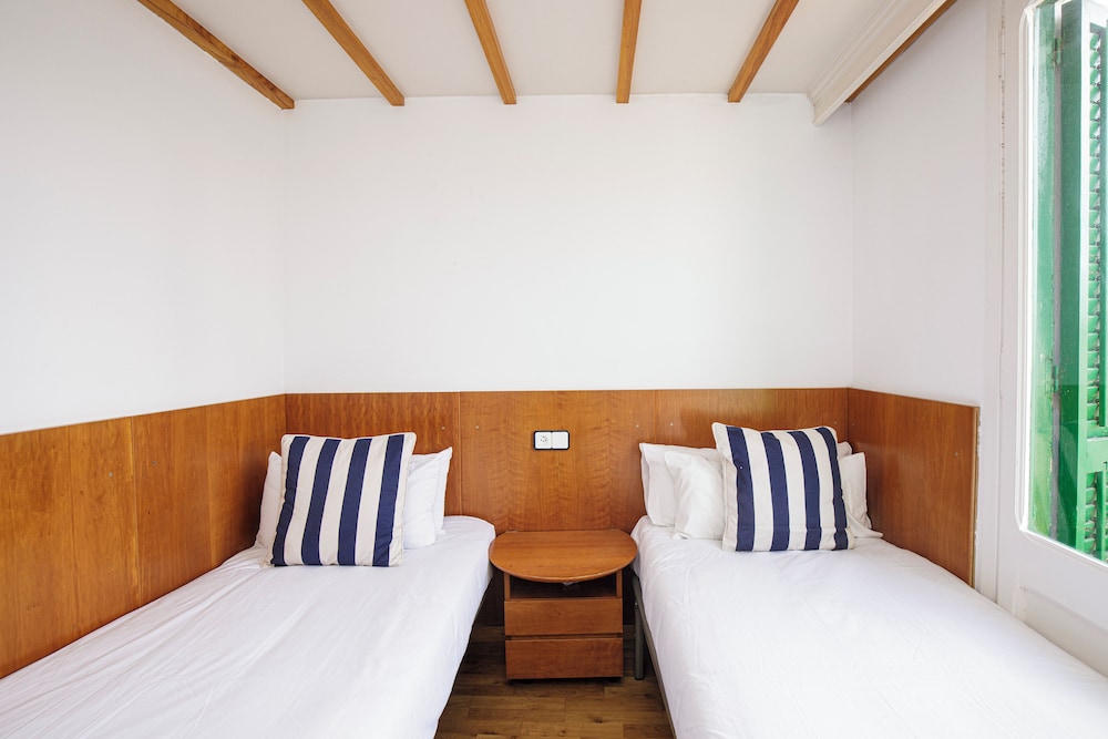 Hostal Mas 15/42