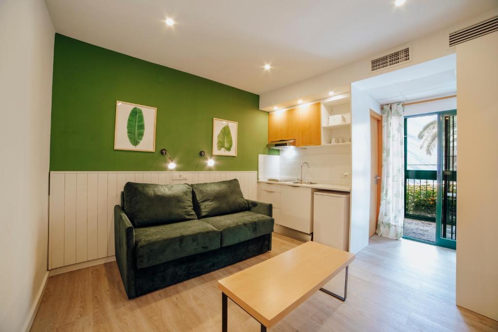 Apartamentos Palm Court 35/55