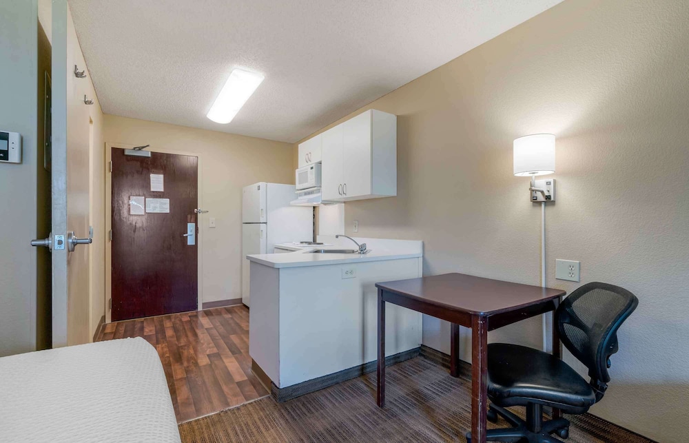 Extended Stay America Sacramento - Elk Grove 43/52