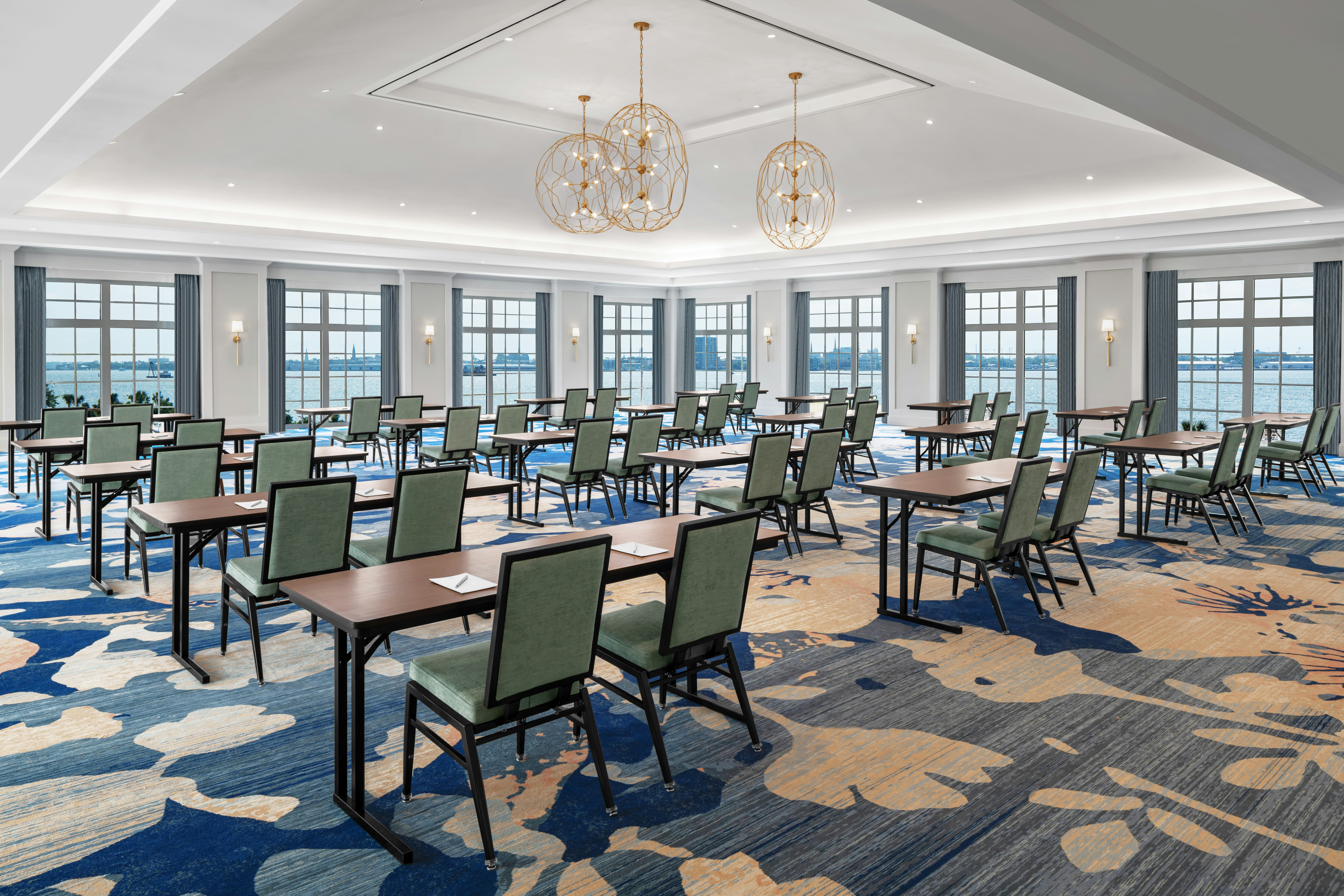 Embassy Suites by Hilton Charleston Harbor Mt. Pleasant 17/21