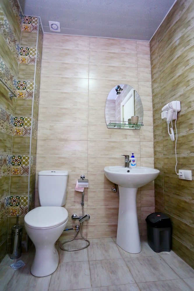 Hotel City Kutaisi 23/25