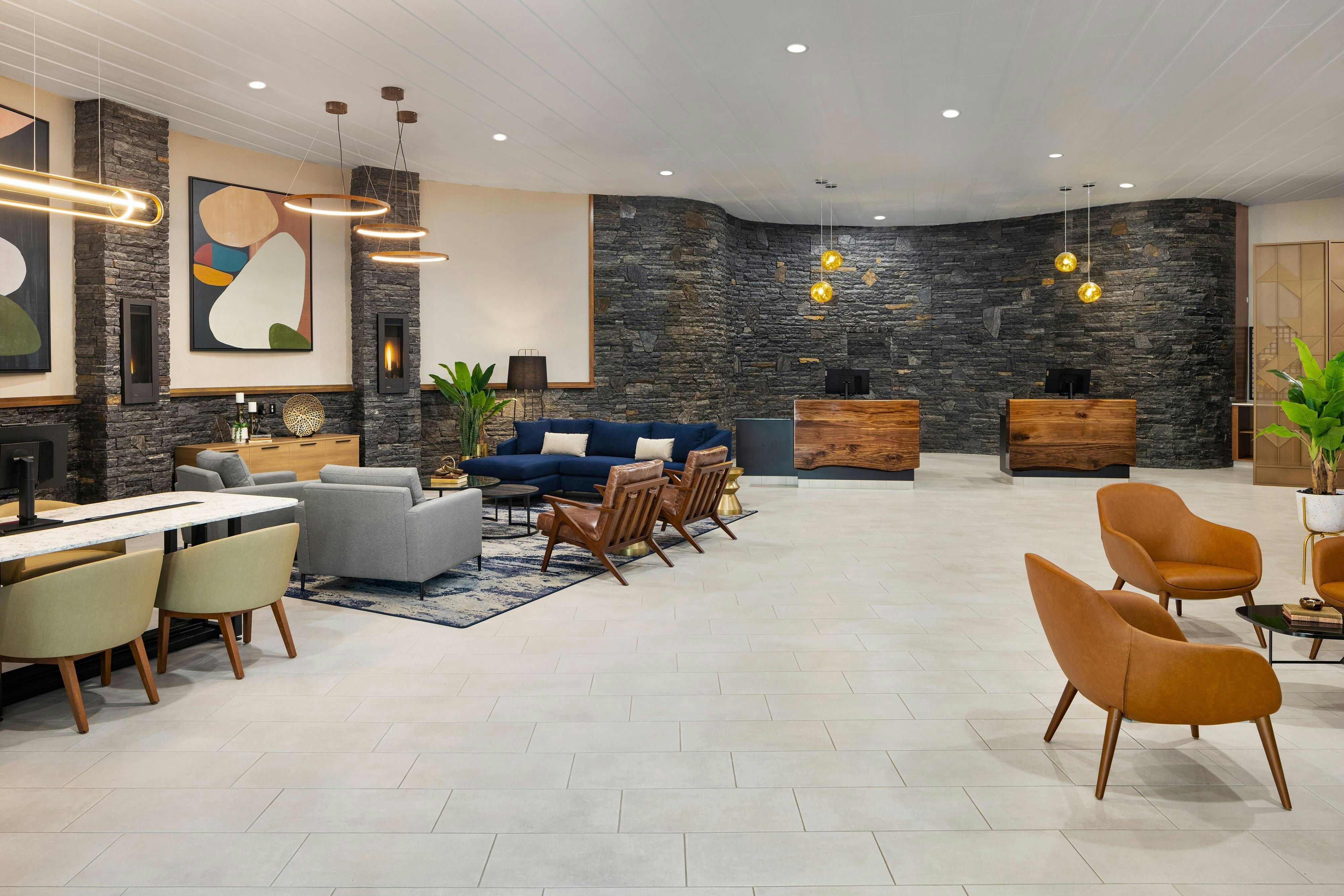 Delta Hotels by Marriott Grande Prairie Airport 12/21